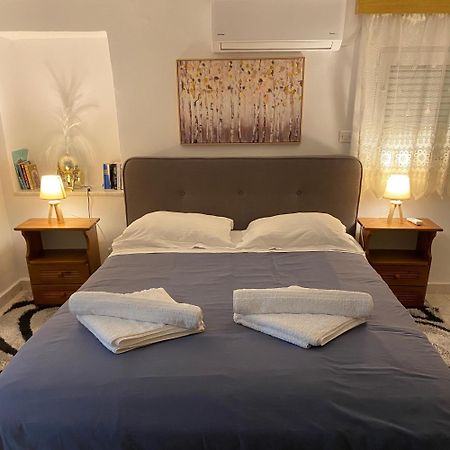 Stella'S Apartment Mytilíni 外观 照片