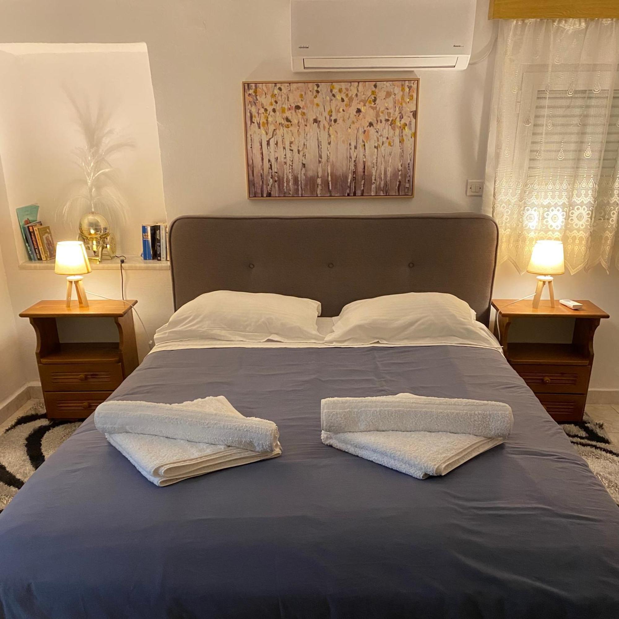 Stella'S Apartment Mytilíni 外观 照片